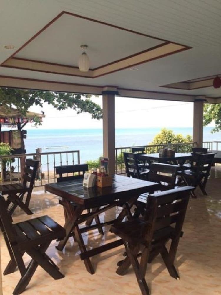 Hotel Rainbow Bungalows