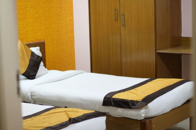 Hotel Arra Transit