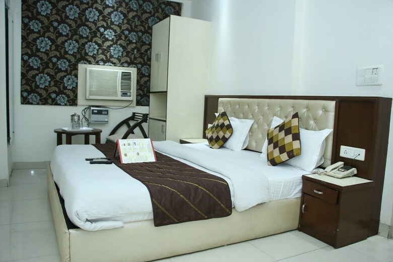 Hotel Grace At Karol Bagh