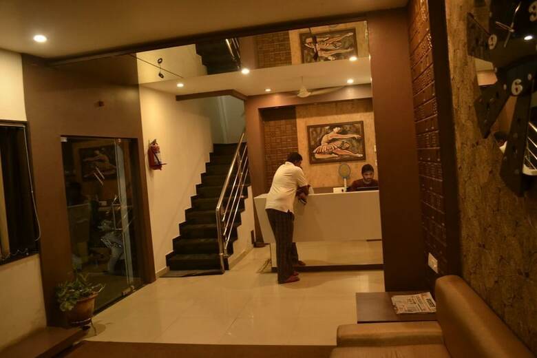 Hotel Safari Lodge