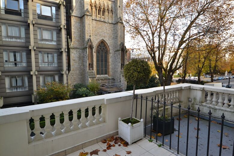 Apartamentos Luxury Hyde Park