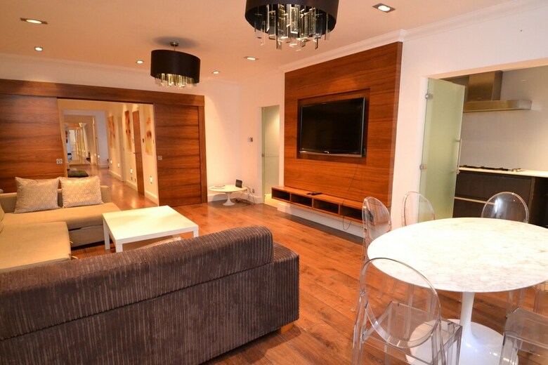 Apartamentos Luxury Hyde Park
