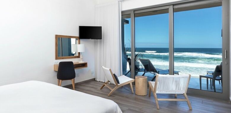 Hotel Escape To The Beach