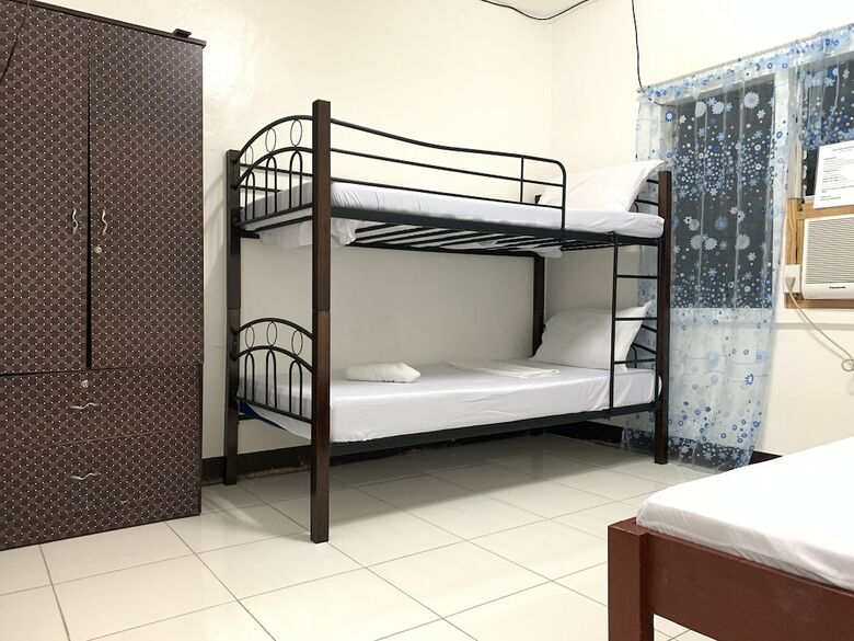 Hotel Luna Oslob Extension House