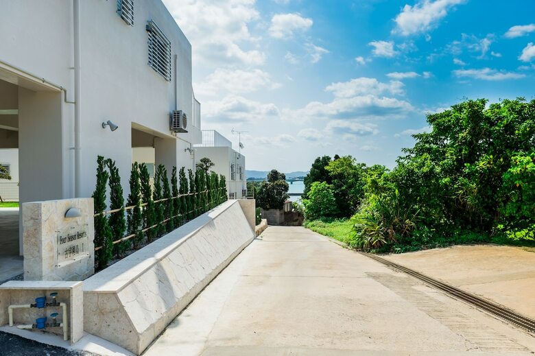 Hotel Kouri Fourseason Resort