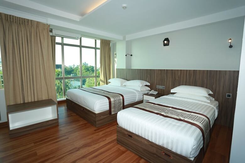 Hotel Rose Hill