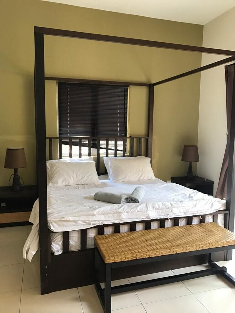 Hotel Gold Coast Marib Comfy Studio