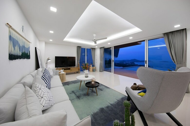 4 Bedrooms Sea View Villa Galaxy