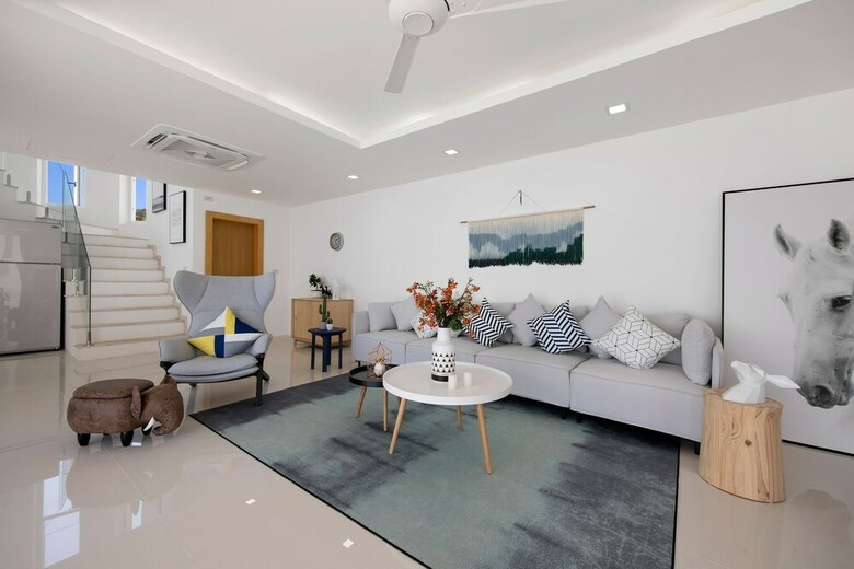 4 Bedrooms Sea View Villa Galaxy