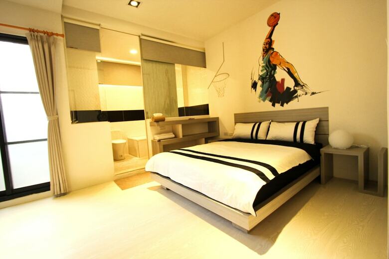 Hotel Number One Inn