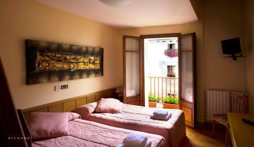 Hostal Musunzar