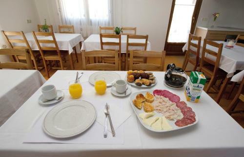 Hotel Hostal Palouet De Segarra