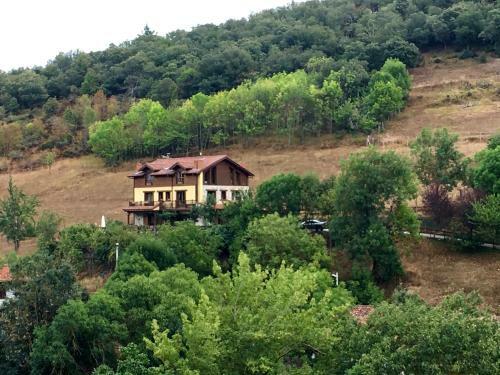 Hostal Posada El Bosque