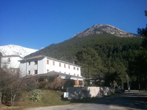 Hostal-restaurante Fog�n de Gredos