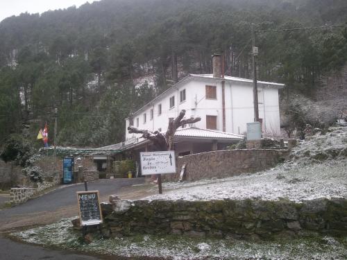 Hostal-restaurante Fog�n de Gredos