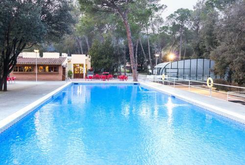 Camping Esponell�
