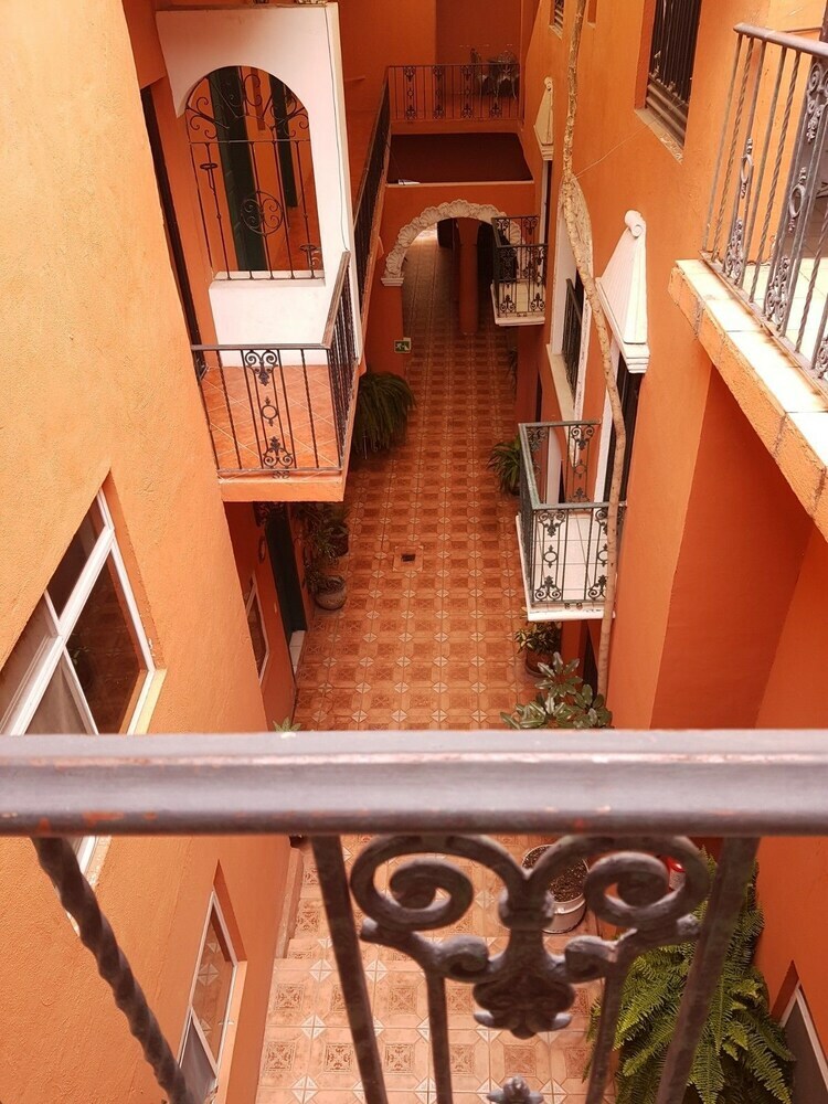Hotel Meson Matamoros