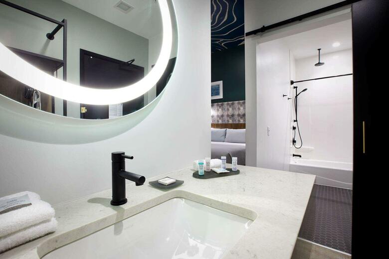 Hotel TRYP By Wyndham Pittsburgh/lawrenceville