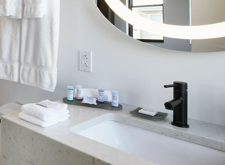 Hotel TRYP By Wyndham Pittsburgh/lawrenceville