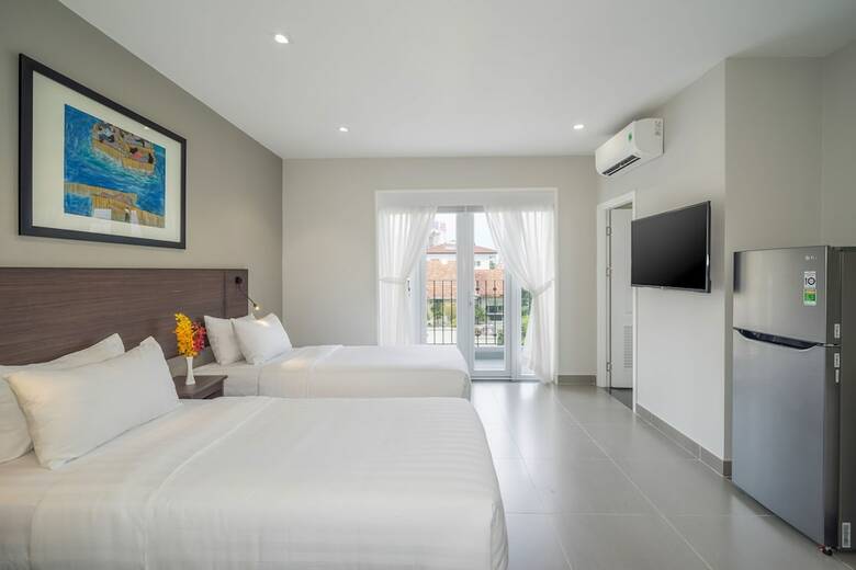 Parkhill Hotel & Apartment