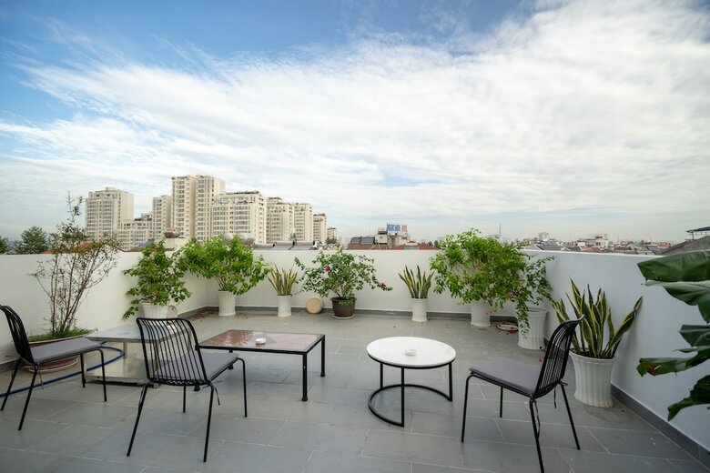 Parkhill Hotel & Apartment