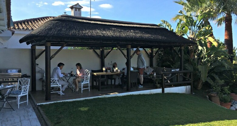 Villa Breeze Marbella Luxury B&B