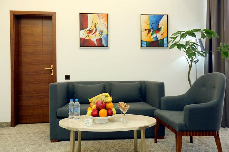 Parliament Palace Hotel
