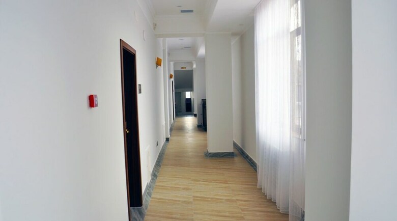Parliament Palace Hotel