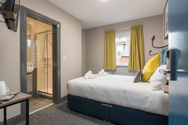 Hotel Stay In Belfast