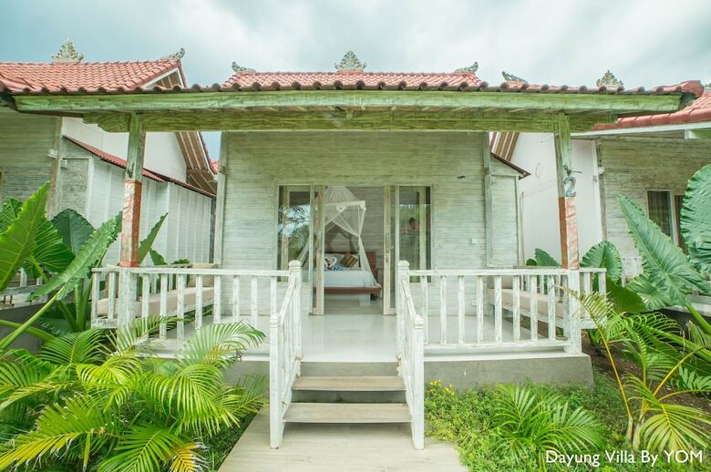 Bed & Breakfast Dayung Villas By Yom