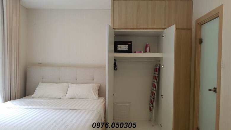 Apartamentos Anna House 2