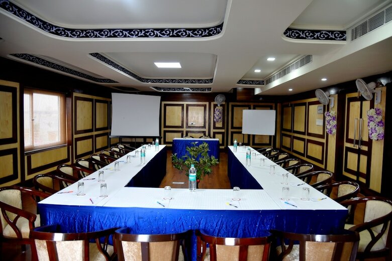 Hotel Simran Pride