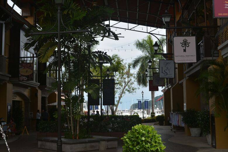 Apartamentos Del Mar 3e, Golf Cart Included