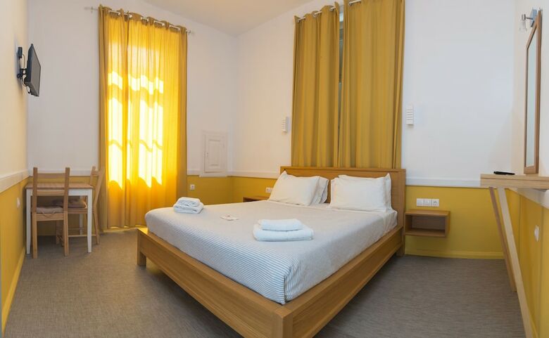 Hotel Douskos Guesthouse