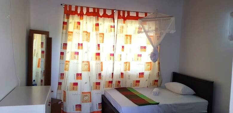 Hostal Bedbox