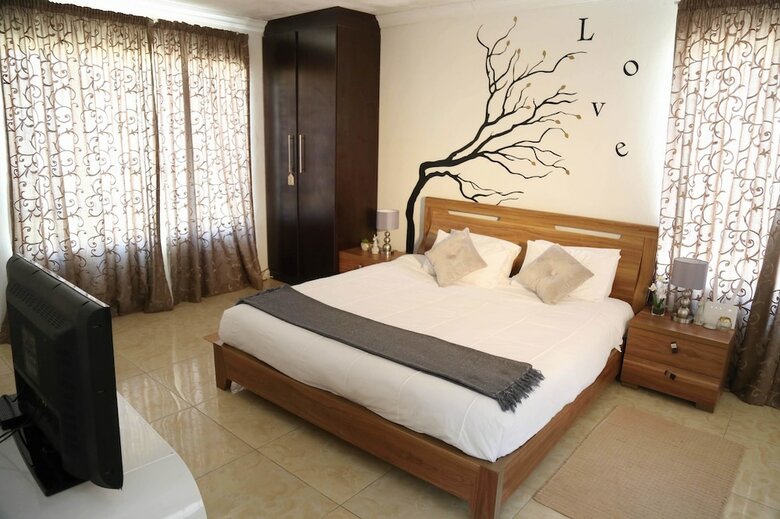 Hotel Denver Echo- Executive Guest House