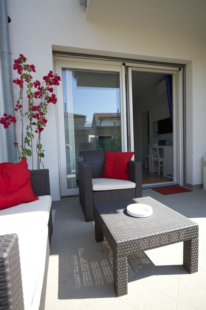 B&B Villa Pini - Near G7