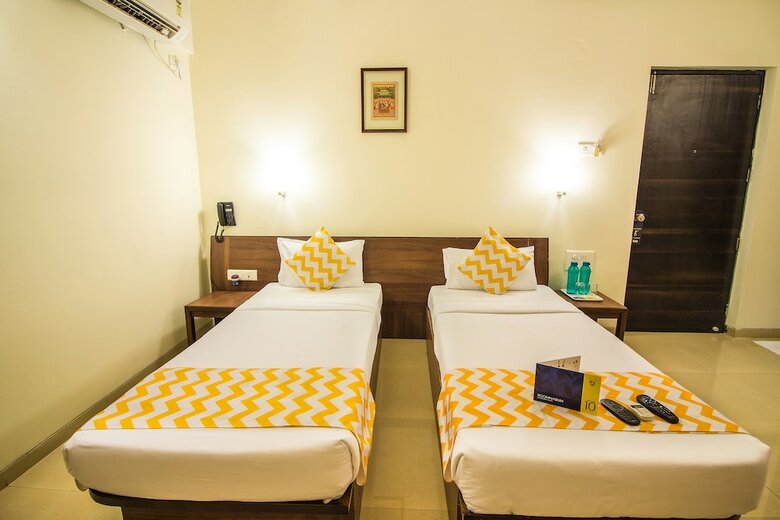 Fabhotel Home Away Home
