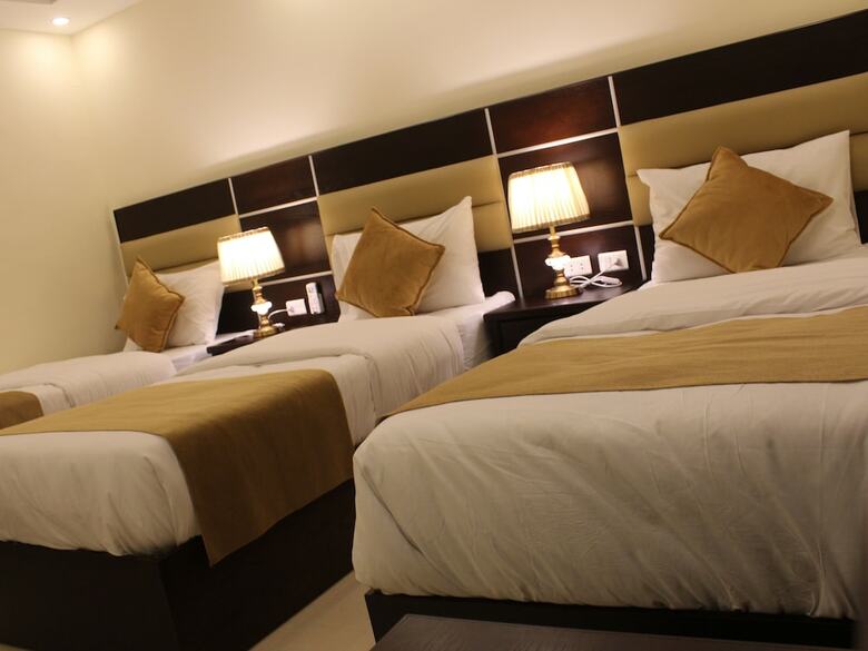 Shaqilath Hotel