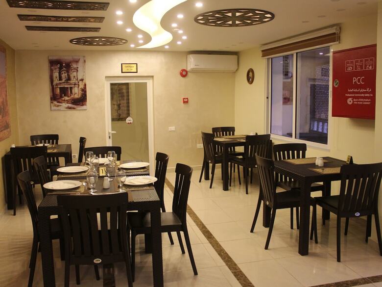 Shaqilath Hotel