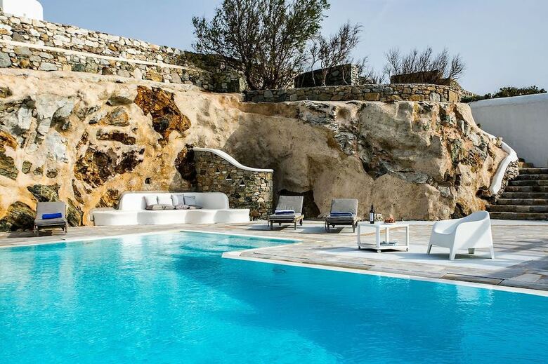 Villa Cleo By The Pearls Collection