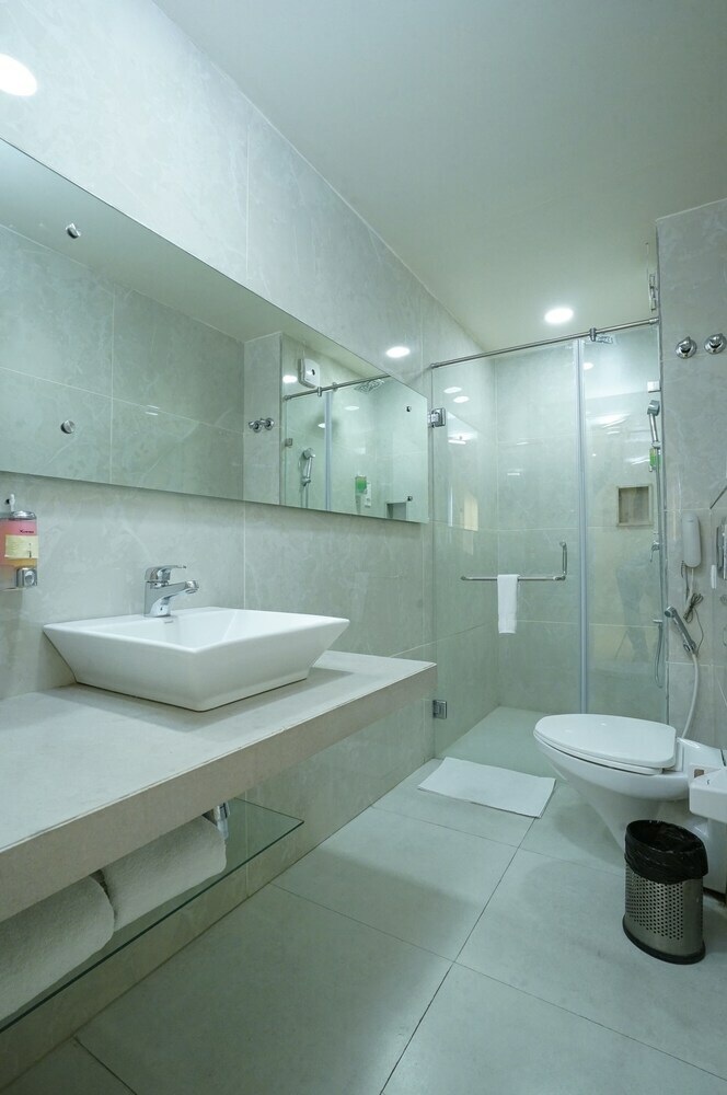 Hotel Cygnett Lite Grand, Jaipur