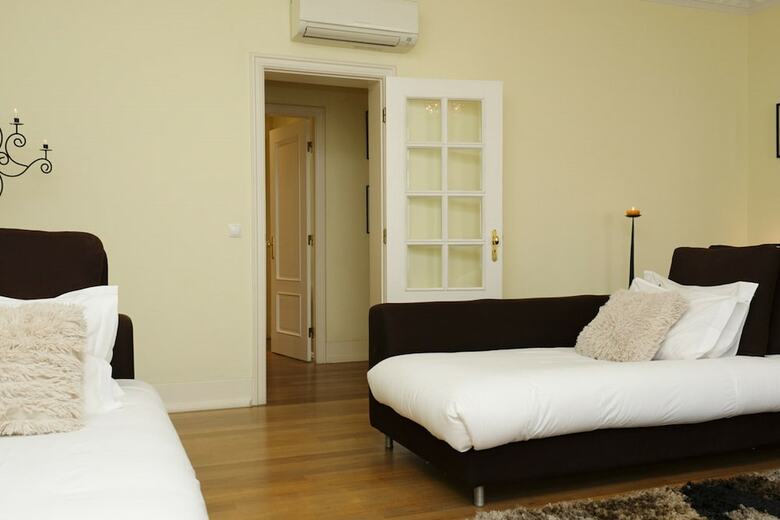 Fascinating Apartment In Historic Lisbon