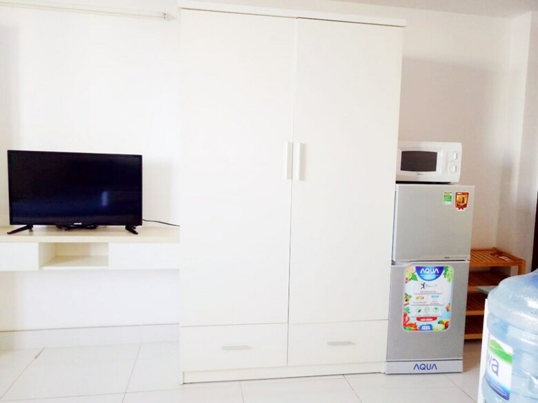 Aparthotel M-h Apartment Hotel