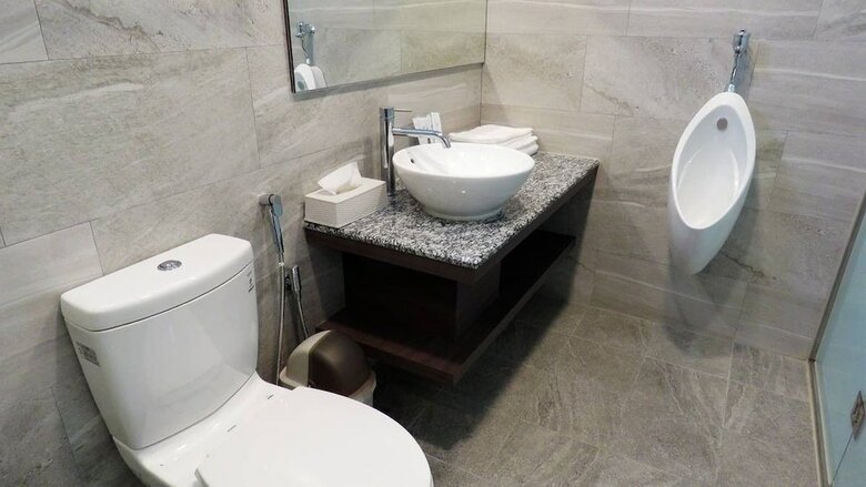 Hotel White Hunter