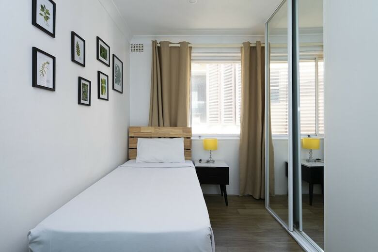 Manly Beachfront Apartment
