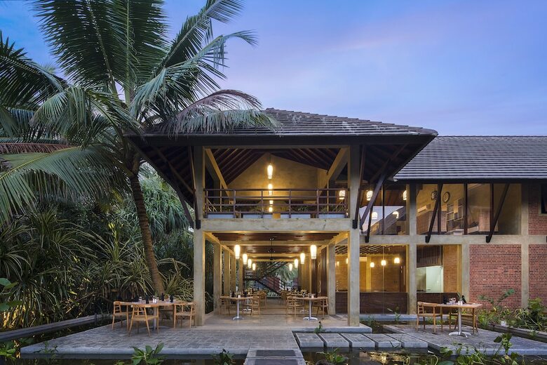 Hotel Ayana Sea