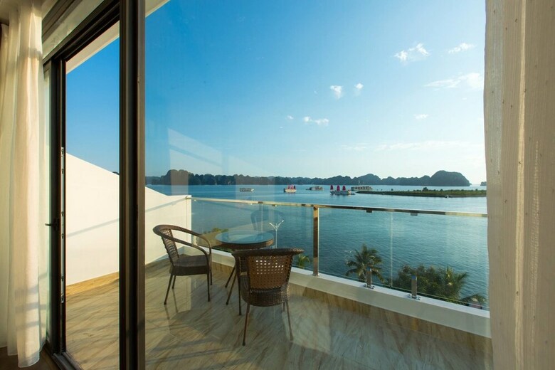 Sun Bay Hotel