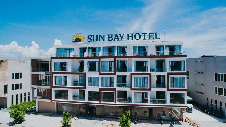 Sun Bay Hotel