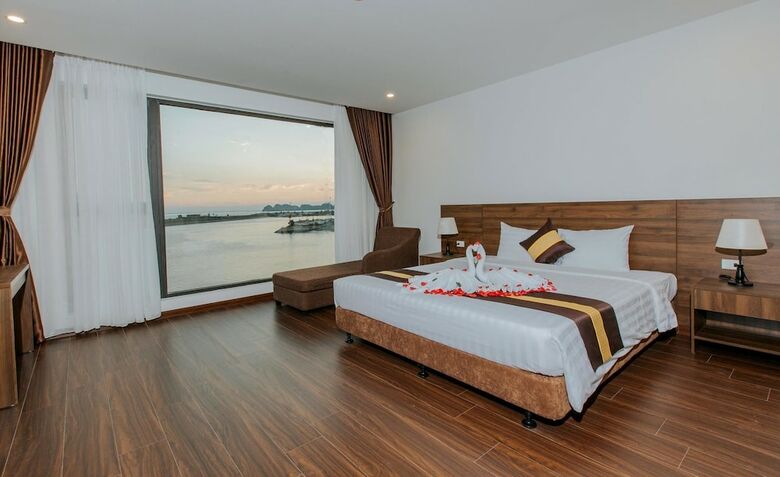 Sun Bay Hotel